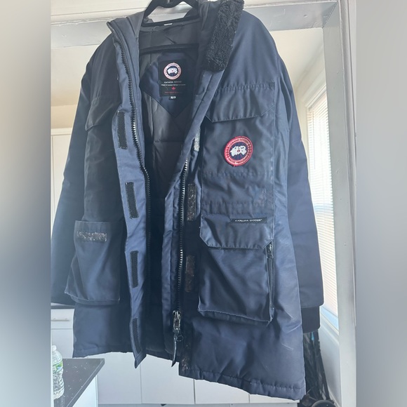 Men’s Navy Canada Goose Jacket - Picture 1 of 15